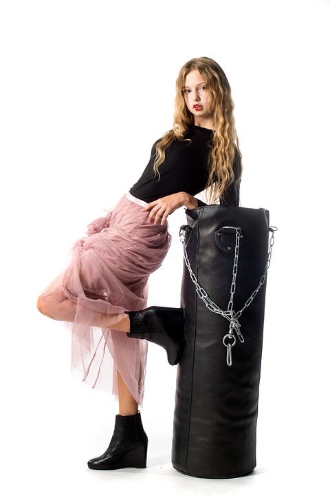 girl 5209390 960 720