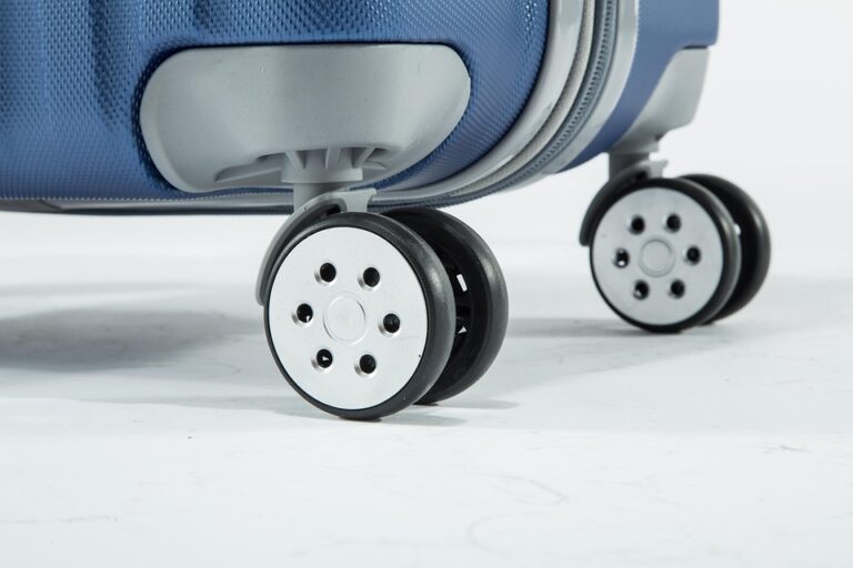 travel bag 4326739 960 720